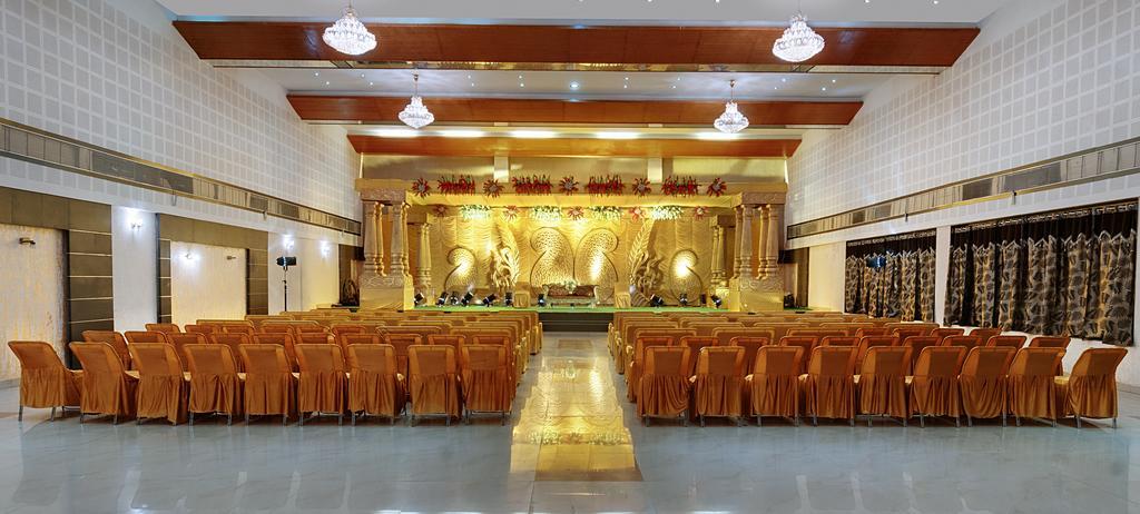 Hotel Balaji Central Ratlām 외부 사진